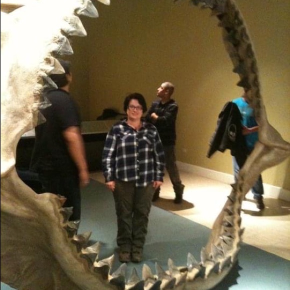 Meet Your Posher!! - Picture 15 of 16